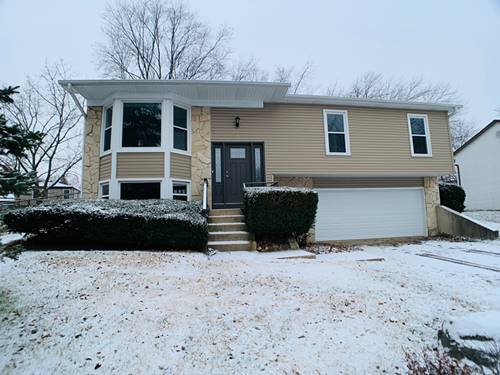 313 Round Hill, Bolingbrook, IL 60440