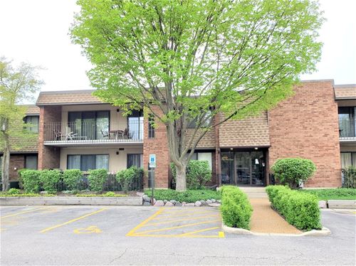 130 Old Oak Unit 246, Buffalo Grove, IL 60089