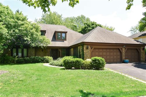 2111 Mallard, Northbrook, IL 60062