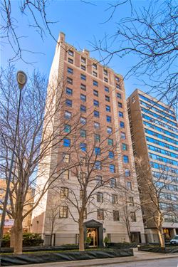 1530 N State Unit 4, Chicago, IL 60610