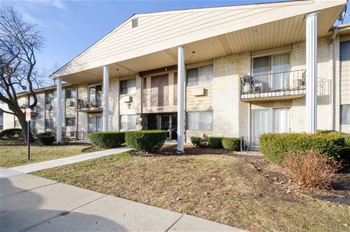 8992 Kennedy Unit 1B, Des Plaines, IL 60016