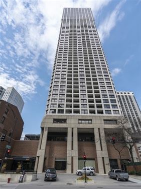 1030 N State Unit 31M, Chicago, IL 60610