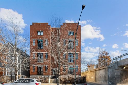 1801 N Kedzie Unit 301, Chicago, IL 60647