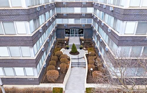 7251 Randolph Unit A8, Forest Park, IL 60130