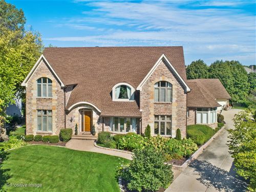 3833 Ambassador, Lisle, IL 60532