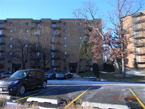 6020 Lake Bluff Unit 701, Tinley Park, IL 60477