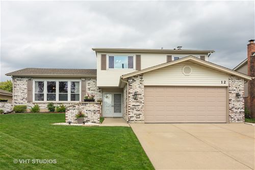 12 W Appletree, Arlington Heights, IL 60004