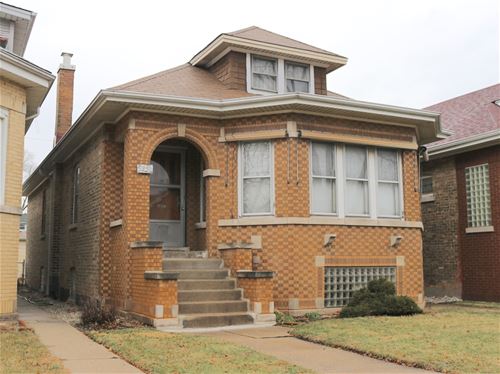 5250 W Nelson, Chicago, IL 60641