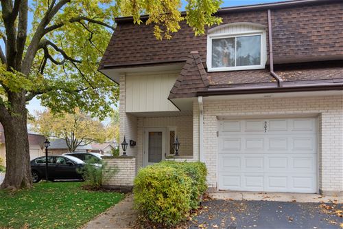 207 Pin Oak, Wilmette, IL 60091