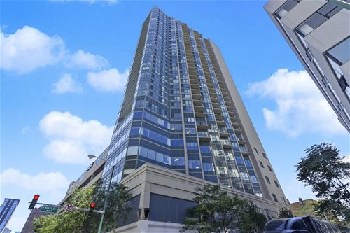 111 W Maple Unit 2510, Chicago, IL 60610