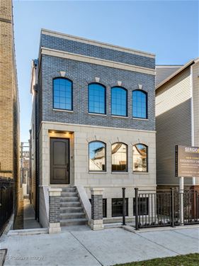 2331 W Barry, Chicago, IL 60618