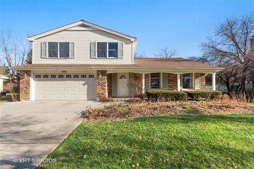 1552 Chippewa, Naperville, IL 60563