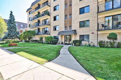 1441 E Thacker Unit 306, Des Plaines, IL 60016