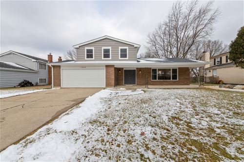 1042 Tamarack, Libertyville, IL 60048