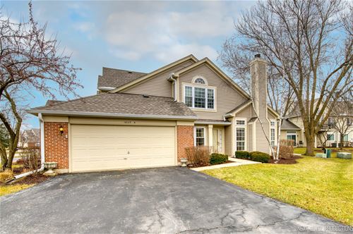 1607 Camberley Unit 4, Bartlett, IL 60103