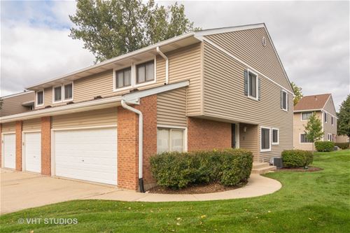 122 Windwood, Buffalo Grove, IL 60089