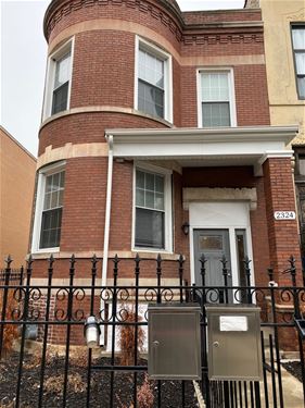 2324 W Monroe Unit 1, Chicago, IL 60612