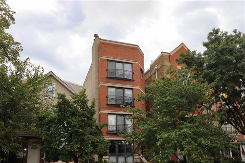 3217 N Wilton Unit 4, Chicago, IL 60657