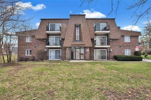 8231 Archer Unit 1, Willow Springs, IL 60480