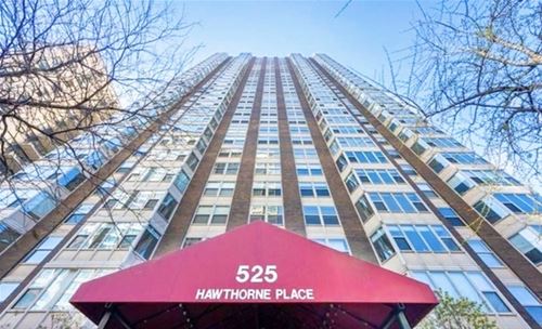 525 W Hawthorne Unit 1104, Chicago, IL 60657