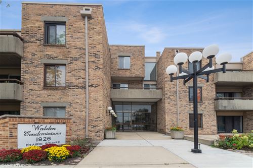 1926 Prairie Unit 213B, Schaumburg, IL 60173