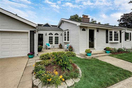 300 Nordica, Glenview, IL 60025