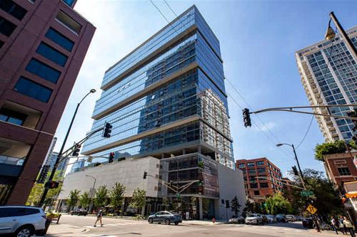 640 N Wells Unit 1505, Chicago, IL 60654