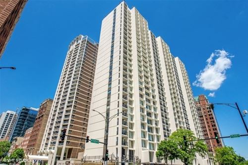 3200 N Lake Shore Unit 1701, Chicago, IL 60657