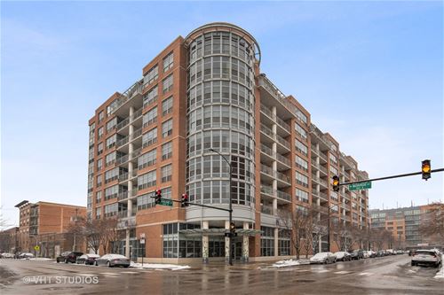 1200 W Monroe Unit 903, Chicago, IL 60607