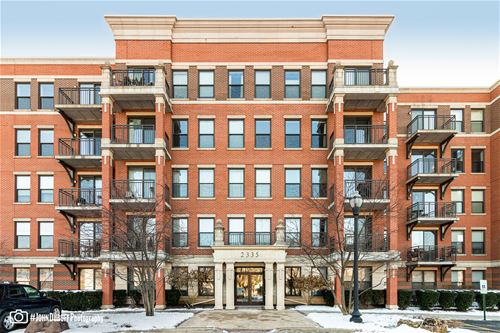 2335 W Belle Plaine Unit 506, Chicago, IL 60618