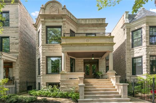 3734 N Lakewood, Chicago, IL 60613