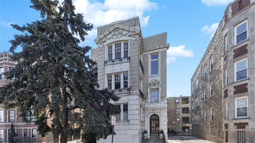 642 Sheridan Unit 3, Evanston, IL 60202