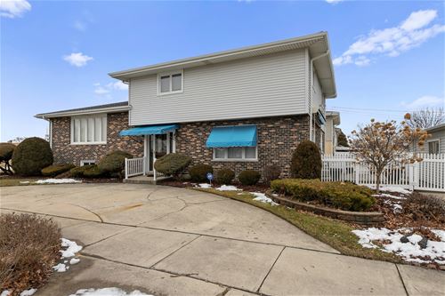 5637 W 102nd, Oak Lawn, IL 60453