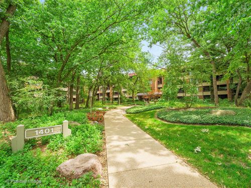 1401 Burr Oak Unit 408B, Hinsdale, IL 60521