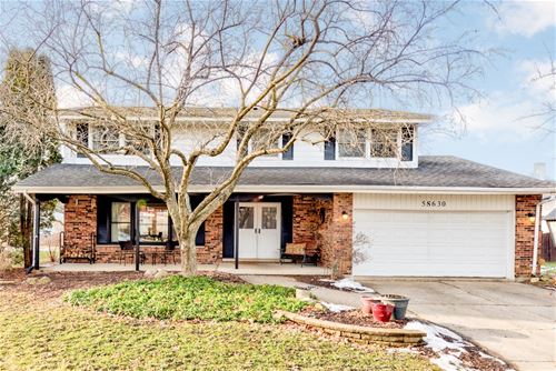 5S630 Bluff, Naperville, IL 60540