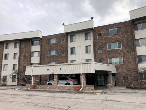 841 N York Unit 114, Elmhurst, IL 60126