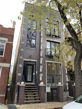 1025 N Marshfield, Chicago, IL 60622