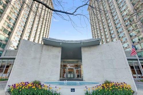 3600 N Lake Shore Unit 1425, Chicago, IL 60613