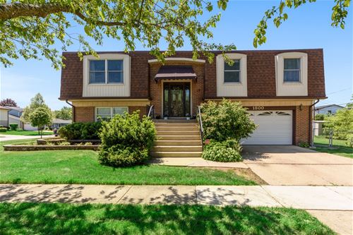 1800 W Catalpa, Mount Prospect, IL 60056