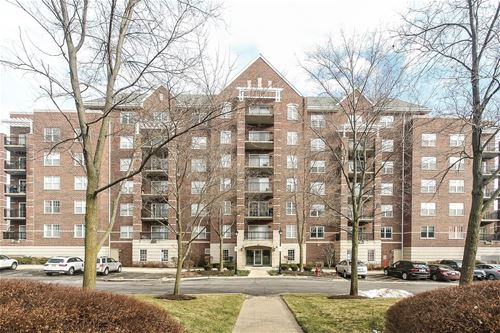 410 W Mahogany Unit 301, Palatine, IL 60067