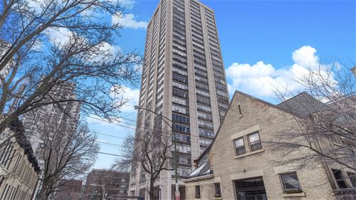 70 W Burton Unit 702F, Chicago, IL 60610