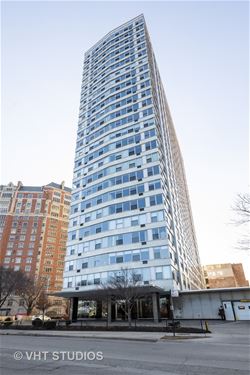 3900 N Lake Shore Unit 21A, Chicago, IL 60613