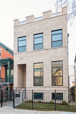 1940 N Oakley, Chicago, IL 60647