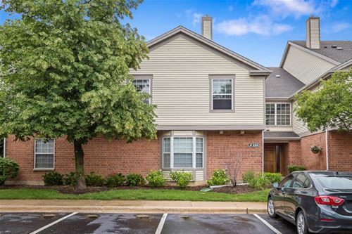 123 Crestwood Unit 7, Schaumburg, IL 60195