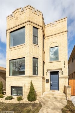 2636 W Carmen, Chicago, IL 60625