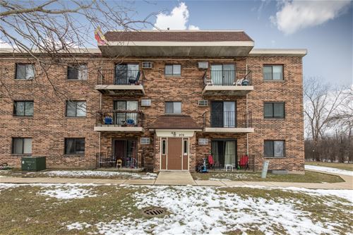 976 N Rohlwing Unit 101B, Addison, IL 60101