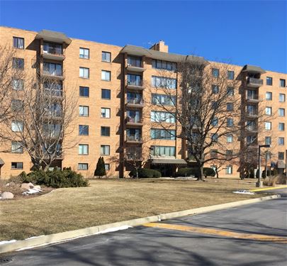 1747 W Crystal Unit 302, Mount Prospect, IL 60056