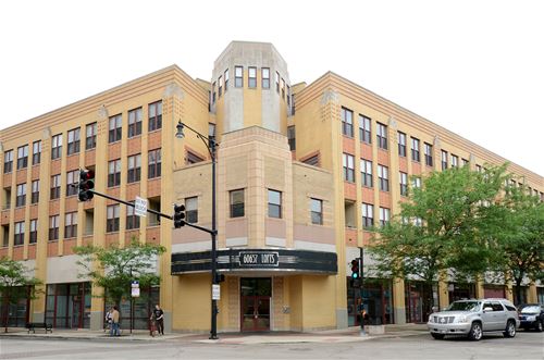 1645 W School Unit 401, Chicago, IL 60657