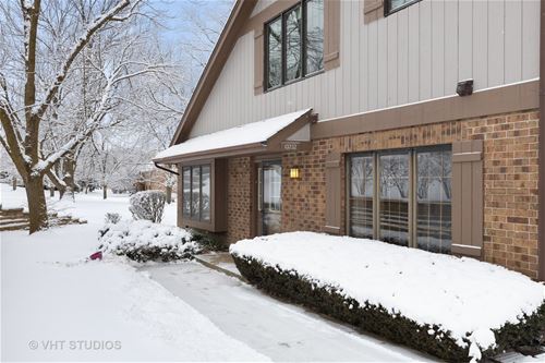 13232 S Oak Hills, Palos Heights, IL 60463