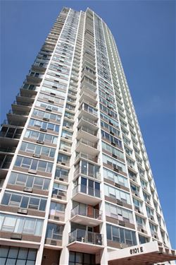 6101 N Sheridan Unit 20A, Chicago, IL 60660